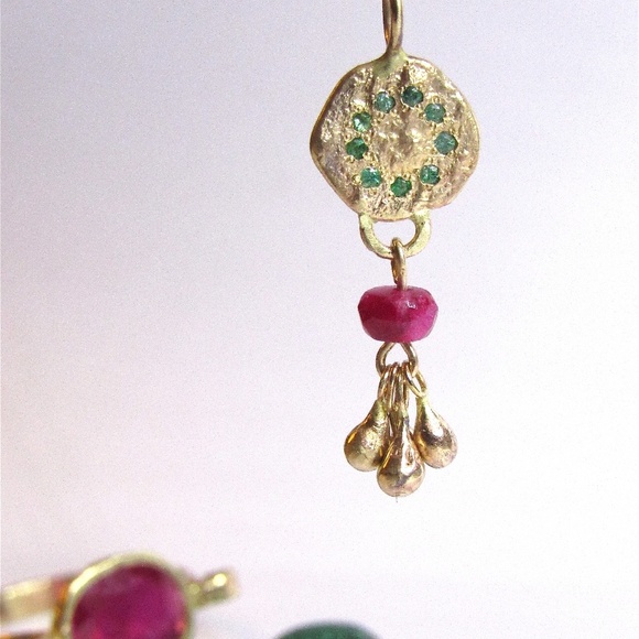 Gold necklace. - Picture 6 of 8